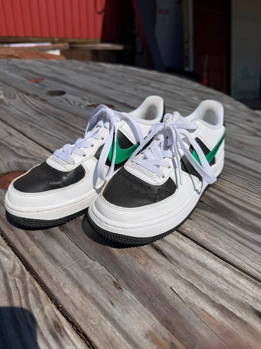 Nike Kids Sneakers White Black Green